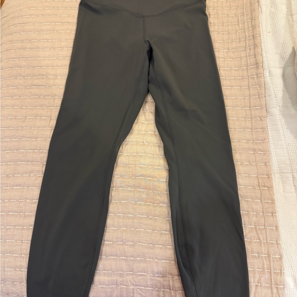 Lululemon Wunder Under smooth cover 25” leggings